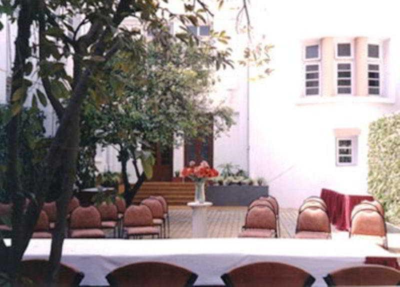 Hotel Sunderban & 3*